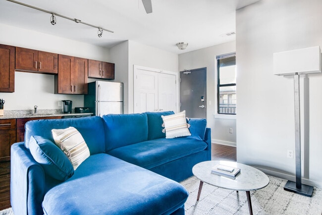 1016 18th Ave S in Nashville, TN - Building Photo - Building Photo
