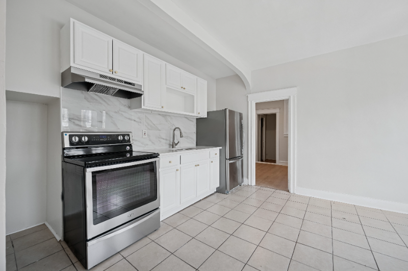 5801 Stockton Rd in Philadelphia, PA - Building Photo