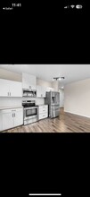 17182 SW Appledale Rd in Beaverton, OR - Building Photo - Building Photo