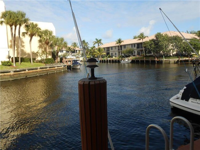6 Royal Palm Way-Unit -106 in Boca Raton, FL - Building Photo - Building Photo
