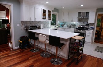 45 Winterberry Way in Bedford, MA - Foto de edificio - Building Photo