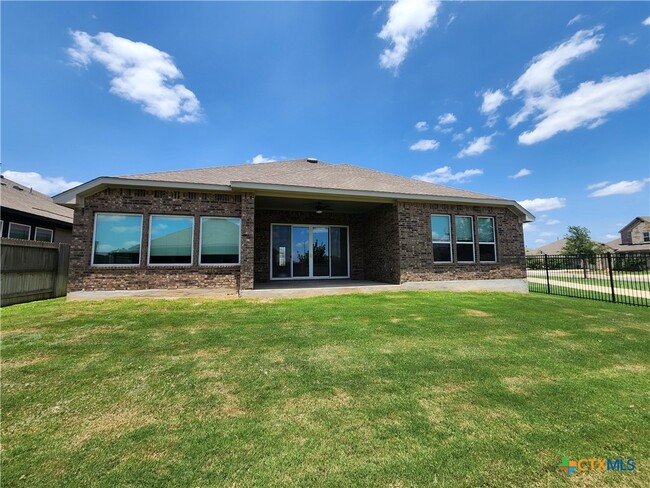 property at 2209 Hoja Ave