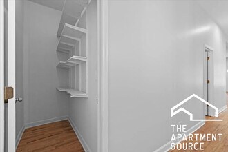 858 N Paulina St, Unit CH in Chicago, IL - Foto de edificio - Building Photo