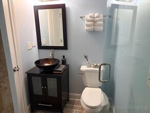 6540 S Kenwood Ave in Chicago, IL - Building Photo - Building Photo