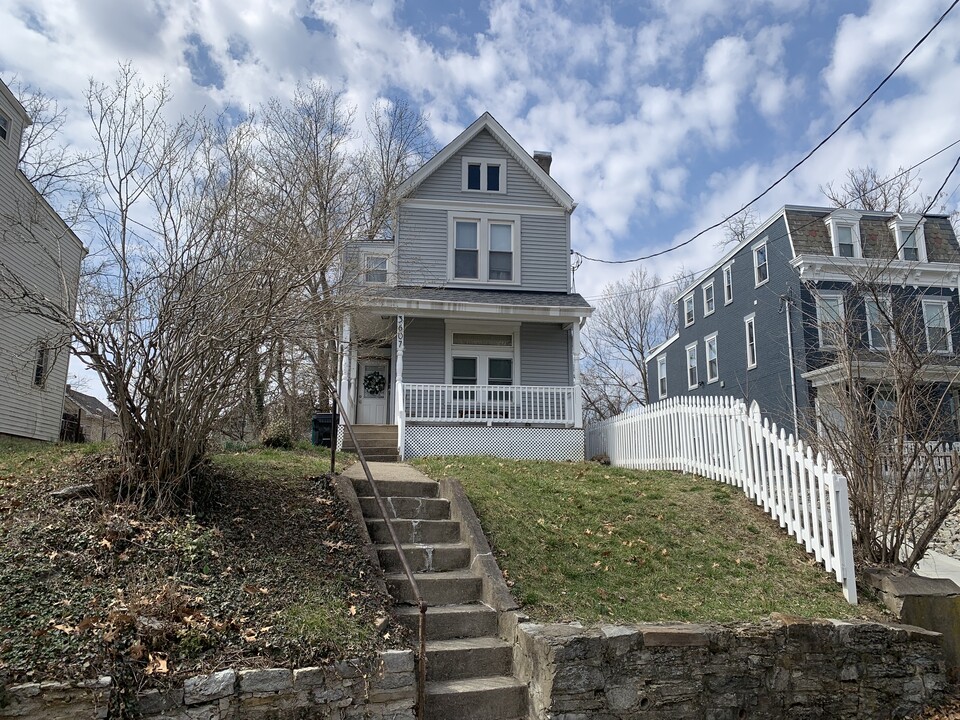 3607 Newton Ave in Cincinnati, OH - Building Photo