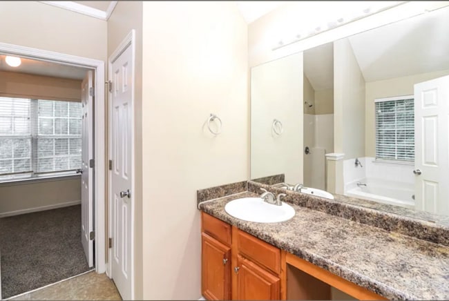 265 Laura Cir in College Park, GA - Building Photo - Building Photo