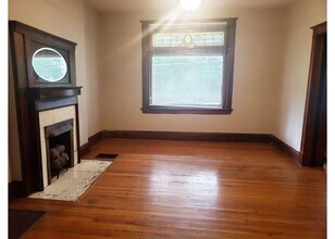 3204 Bishop St in Cincinnati, OH - Building Photo - Building Photo