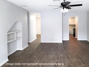 2018 Place Rebecca Ln in Houston, TX - Building Photo - Building Photo