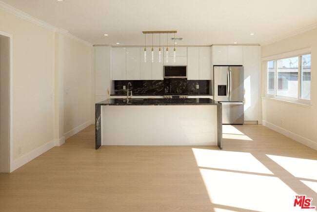 1223 23rd St in Santa Monica, CA - Building Photo - Building Photo