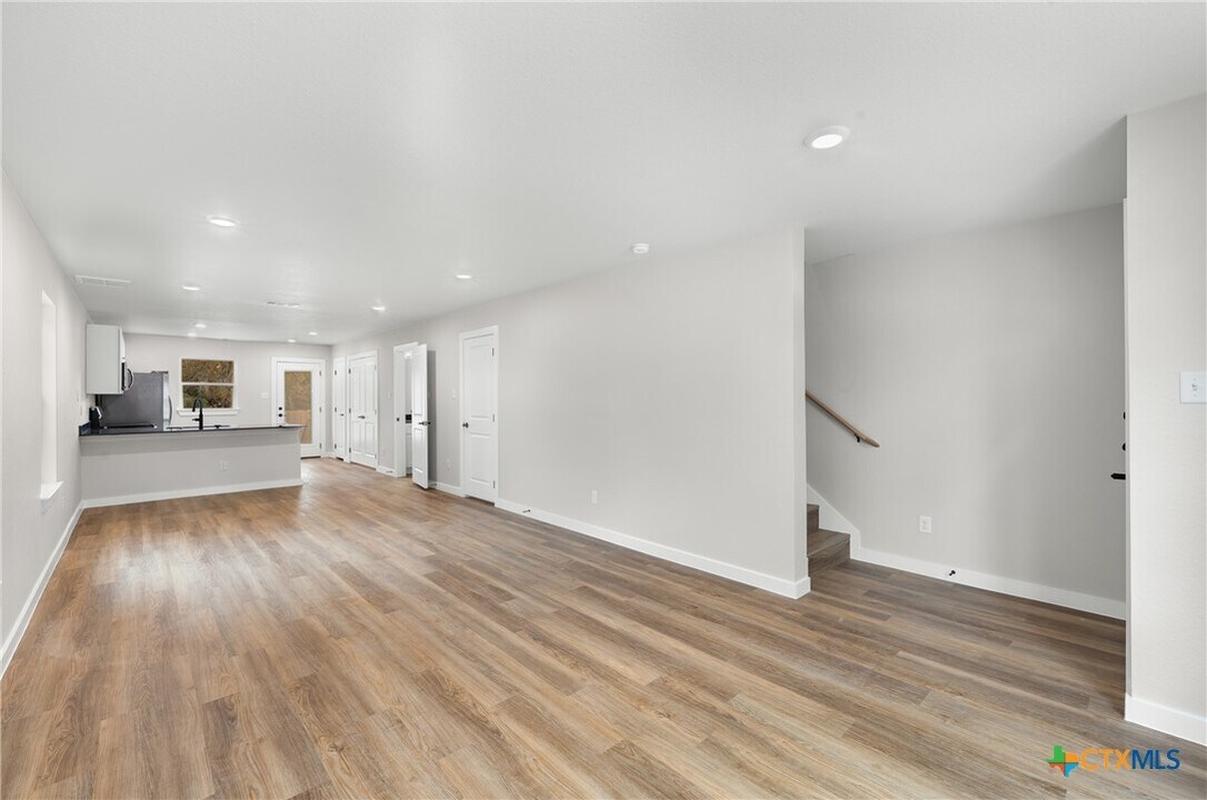 909 Martin Luther King Jr Ln in Temple, TX - Building Photo