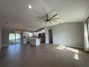 4310 Zenith Rd in Venice, FL - Building Photo - Building Photo