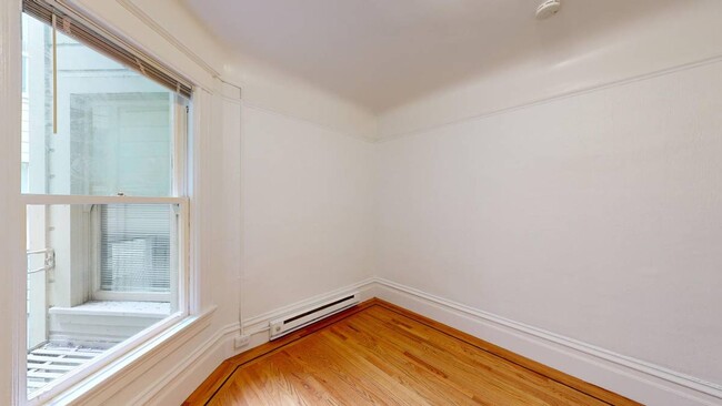 1303 Leavenworth St in San Francisco, CA - Building Photo - Building Photo