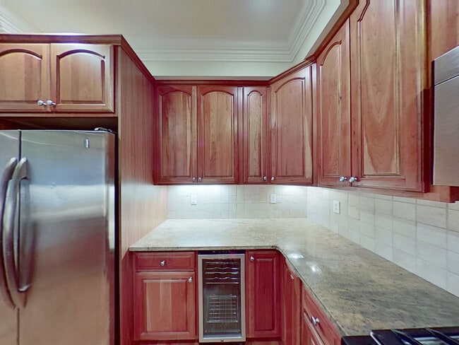 95 W 7th St, Unit ##1A in Boston, MA - Building Photo - Building Photo
