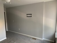 2106 Jefferson St photo'