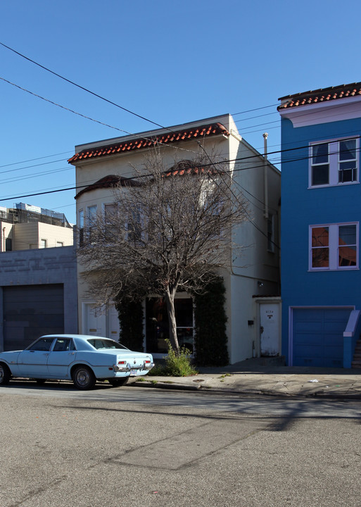 613 York St in San Francisco, CA - Building Photo