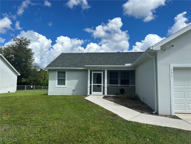 property at 121 NE 11th Pl