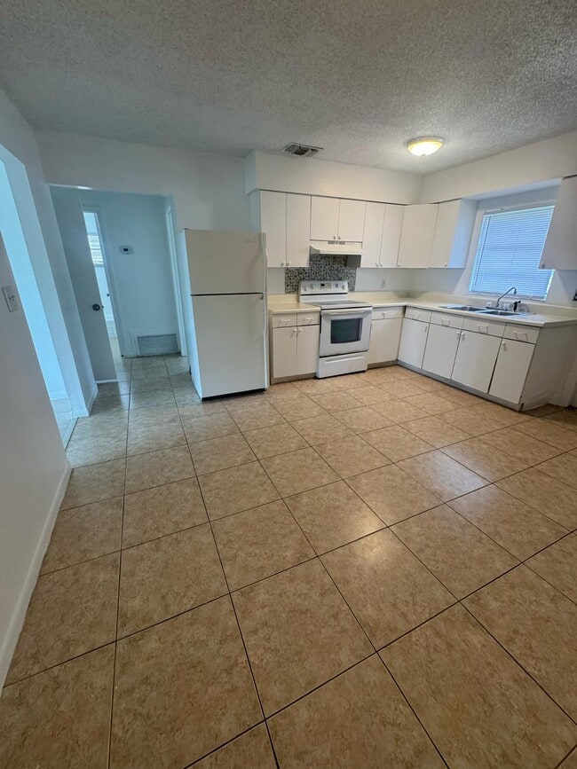 property at 1480 NW 19th Ct