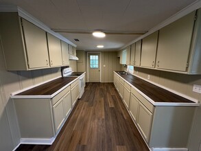 7421 Hwy 11 in Lumberton, MS - Building Photo - Building Photo