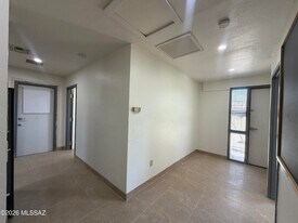 1741 N 6th Ave in Tucson, AZ - Building Photo