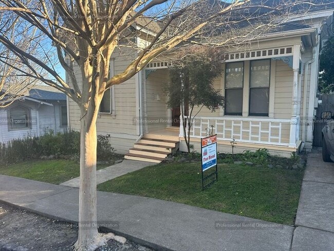 property at 27 Union St