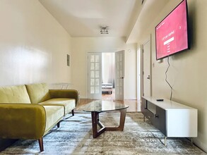Furnished room/NOT APARTMENT in Brooklyn, NY - Building Photo - Building Photo