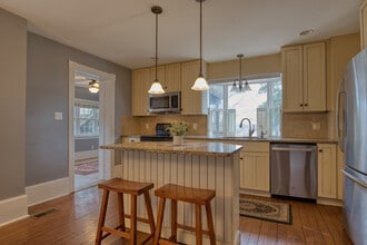 8 Glenwood Ave in Collegeville, PA - Building Photo - Building Photo