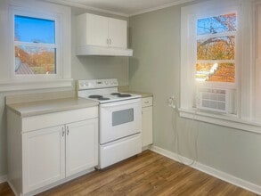 935 E Ft Wayne St in Warsaw, IN - Building Photo - Building Photo