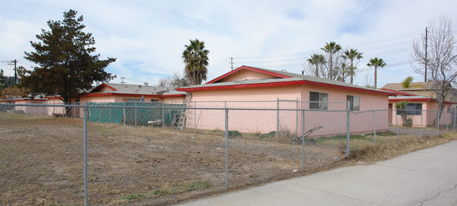 419 S Johnson Ave in El Cajon, CA - Building Photo - Building Photo