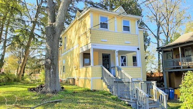 property at 412 Hudson St