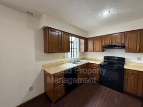 2700 NW 3rd Terrace in Blue Springs, MO - Building Photo - Building Photo