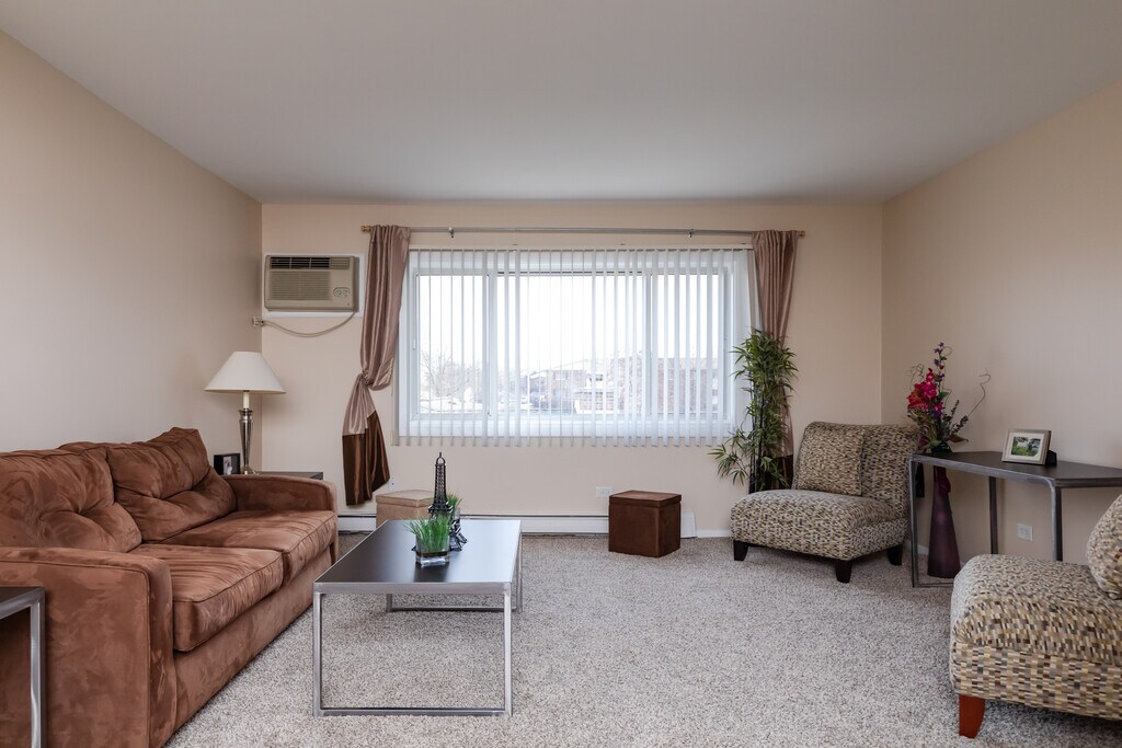 St Charles Square Apartments Carol Stream Il at Myra Shivers blog