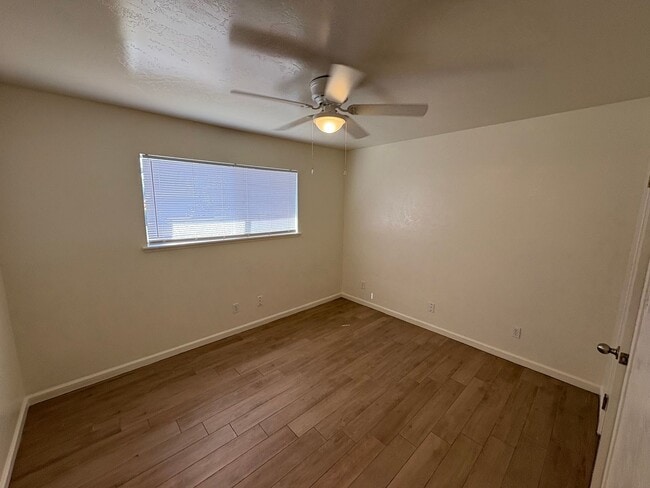 3444 W Laurel Ave in Visalia, CA - Building Photo - Building Photo