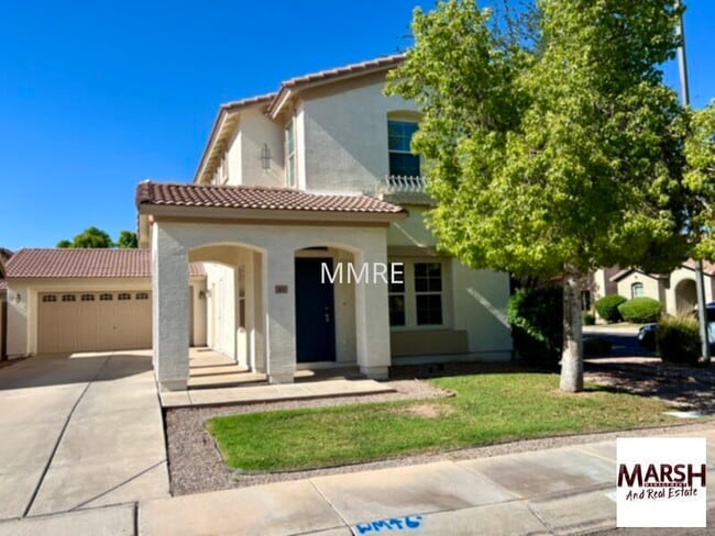 property at 1874 E Del Rio St