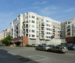 Ballard Condominiums in Seattle, WA - Foto de edificio - Building Photo