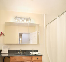 22 Austin St in Boston, MA - Building Photo - Building Photo