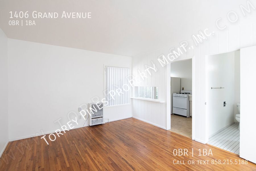 1406 Grand Ave in San Diego, CA - Building Photo