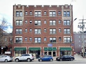 739 W Belmont, Unit 211 in Chicago, IL - Building Photo
