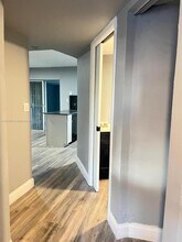 451 NE 136th St in North Miami, FL - Building Photo - Building Photo