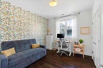 1944 W Thomas St in Chicago, IL - Building Photo - Building Photo