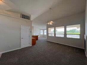 1007 Pepper Ln in Fernley, NV - Building Photo - Building Photo