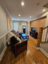 3208 O'Donnell St in Baltimore, MD - Foto de edificio - Building Photo