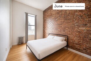 Room in Shared 2 bed/1 bath home in Crown Heights, Unit A in Brooklyn, NY - Building Photo