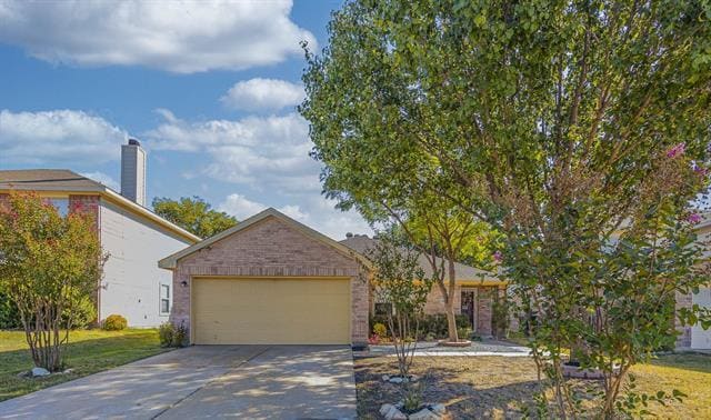 10008 Chapel Rock Dr in Fort Worth, TX - Building Photo - Building Photo
