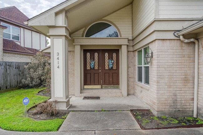 property at 3414 Ashfield Dr