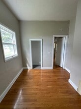 909 8th Ave SE in Jamestown, ND - Building Photo - Building Photo