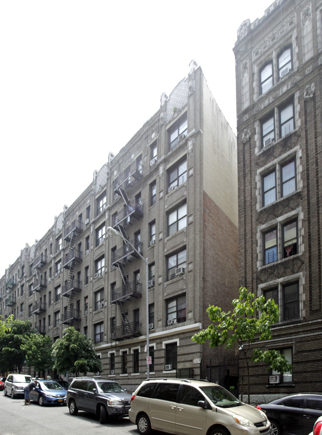 674 W 161st St in New York, NY - Building Photo - Building Photo