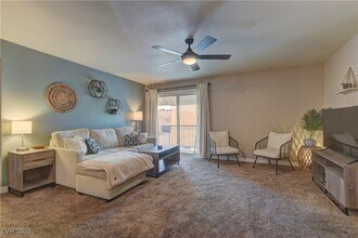 5097 Indian River Dr in Las Vegas, NV - Building Photo - Building Photo