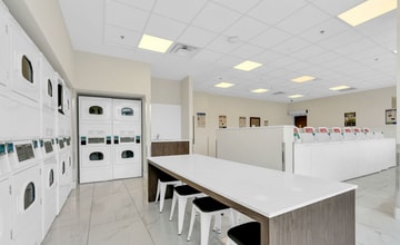 Hespeler House - Student Living in Waterloo, ON - Building Photo - Building Photo