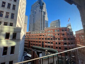 33 Kingston St, Unit #5 in Boston, MA - Building Photo - Building Photo