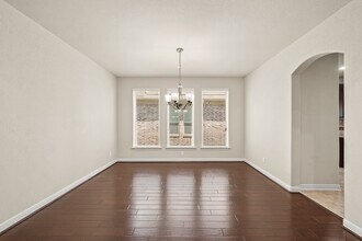 19119 Arcadia Cove Ct in Cypress, TX - Building Photo - Building Photo